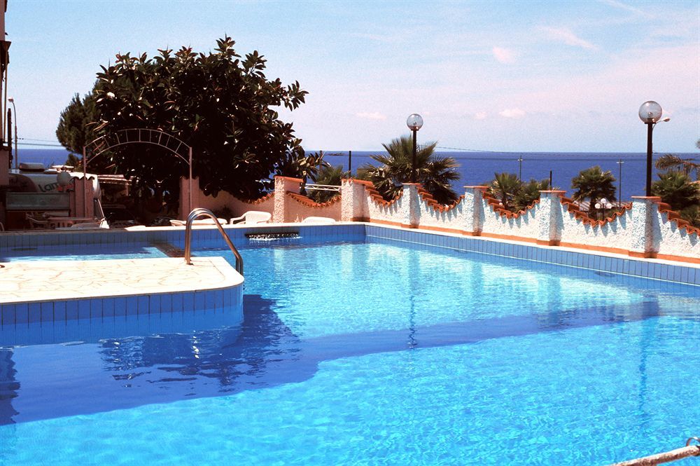 Hotel Ariston Montecarlo Sanremo Esterno foto