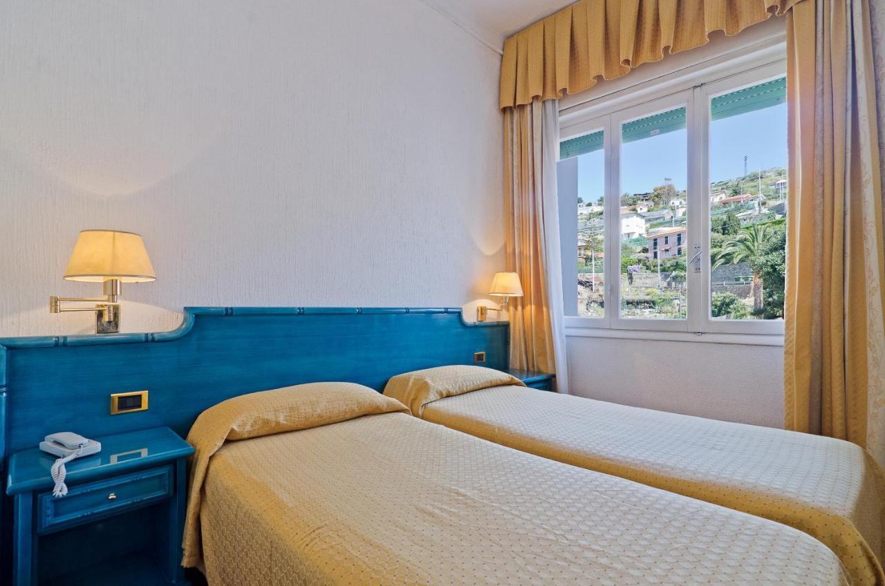 Hotel Ariston Montecarlo Sanremo Esterno foto