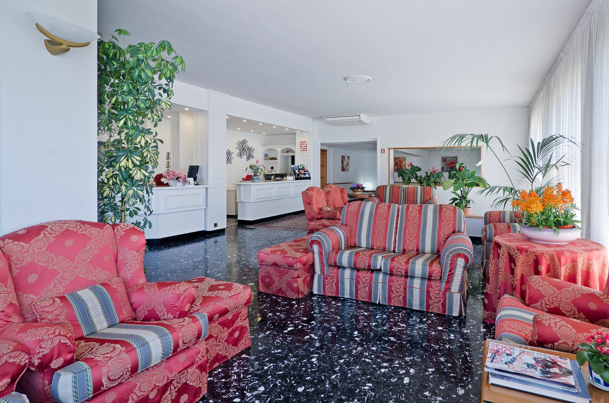 Hotel Ariston Montecarlo Sanremo Esterno foto