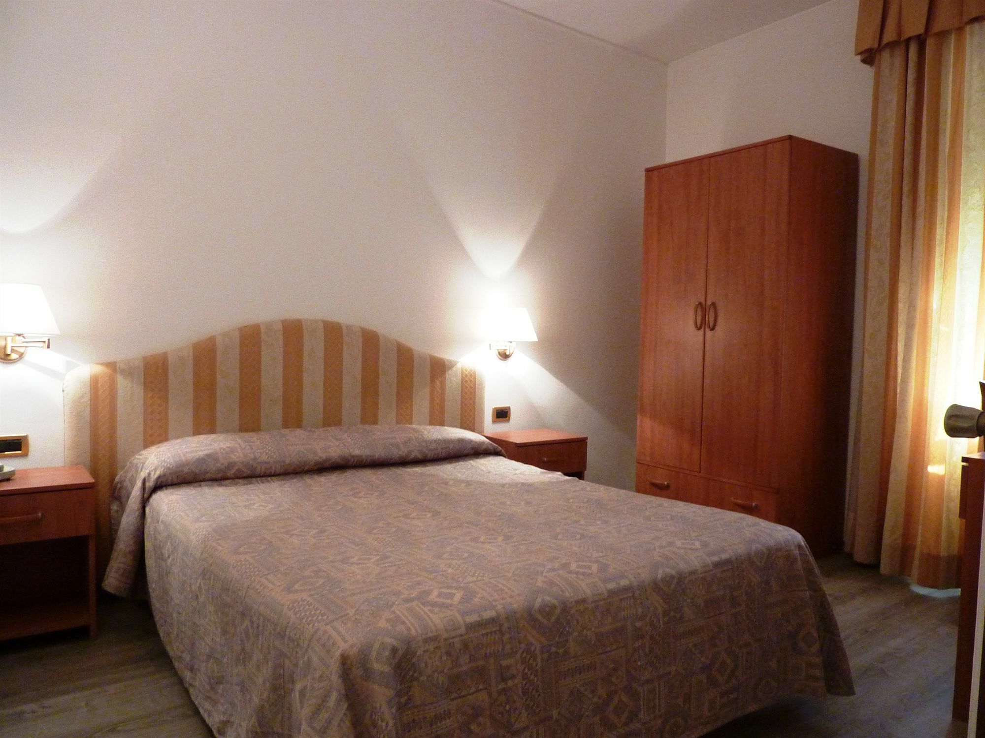 Hotel Ariston Montecarlo Sanremo Esterno foto