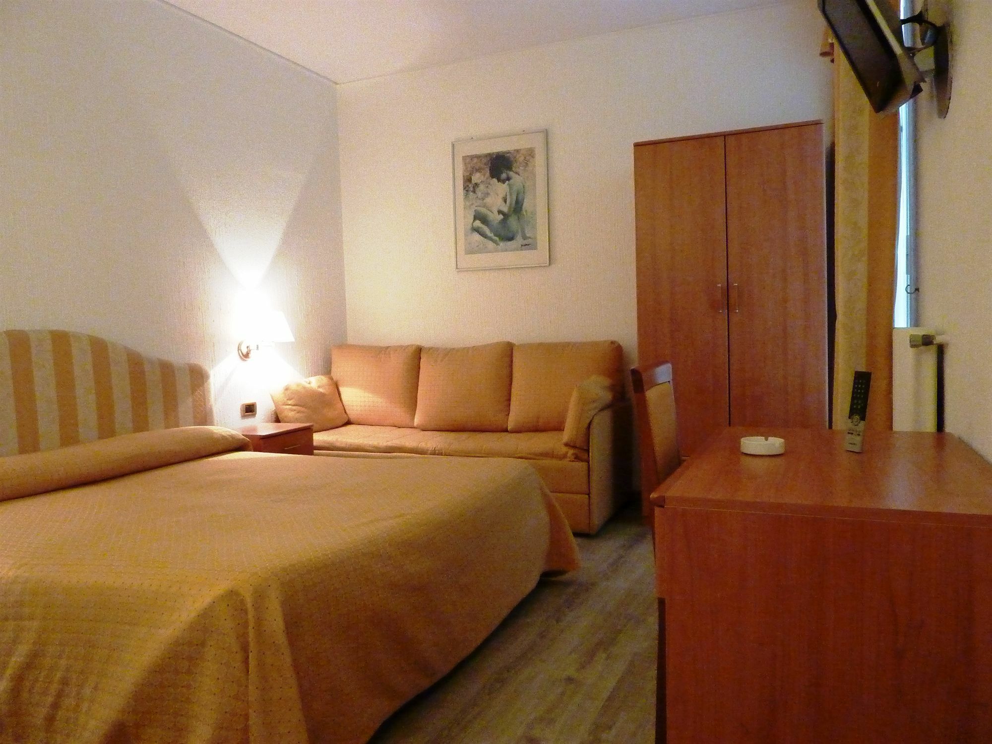 Hotel Ariston Montecarlo Sanremo Esterno foto